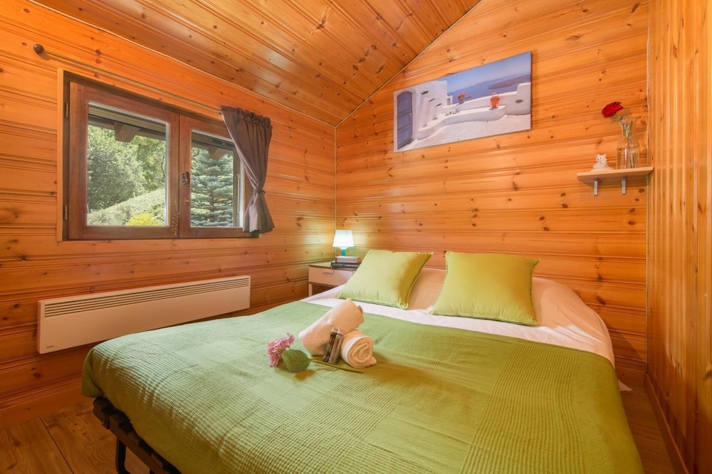 Chalet (2 Bedrooms) photo 3