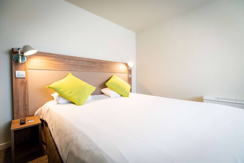 Standard Room, 1 Double Bed - Photo 11