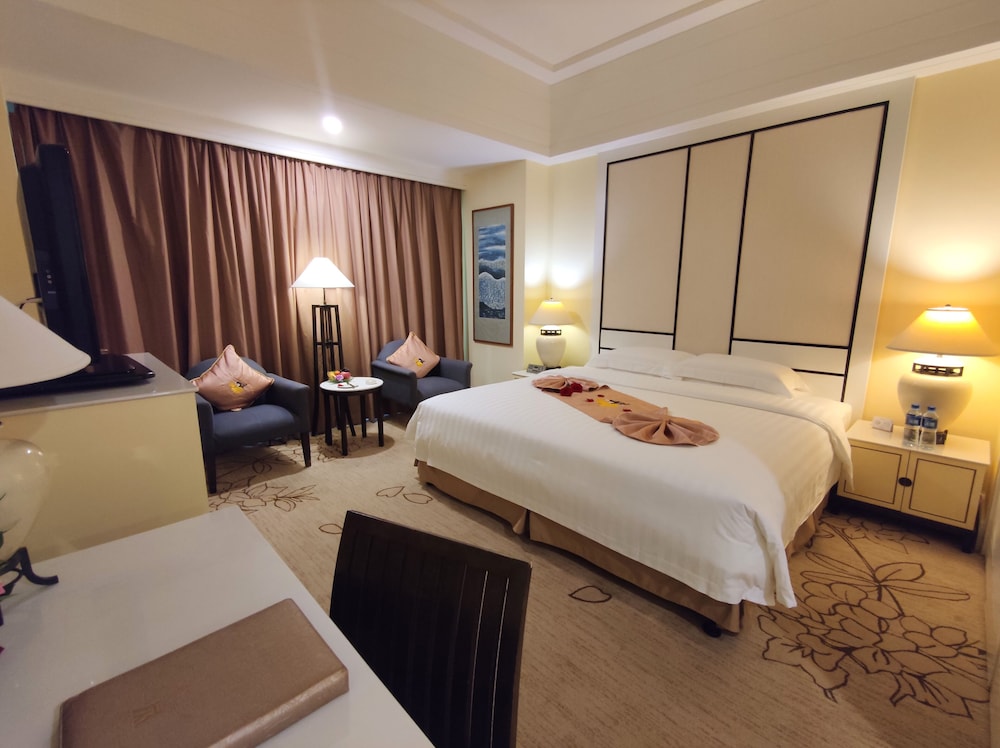 Deluxe Room - Photo 2