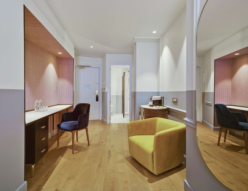 Double Room, City View (Catalina)