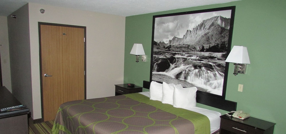 Standard Room, 1 King Bed, Accessible, Non Smoking (Mobility Accessible) - Photo 2