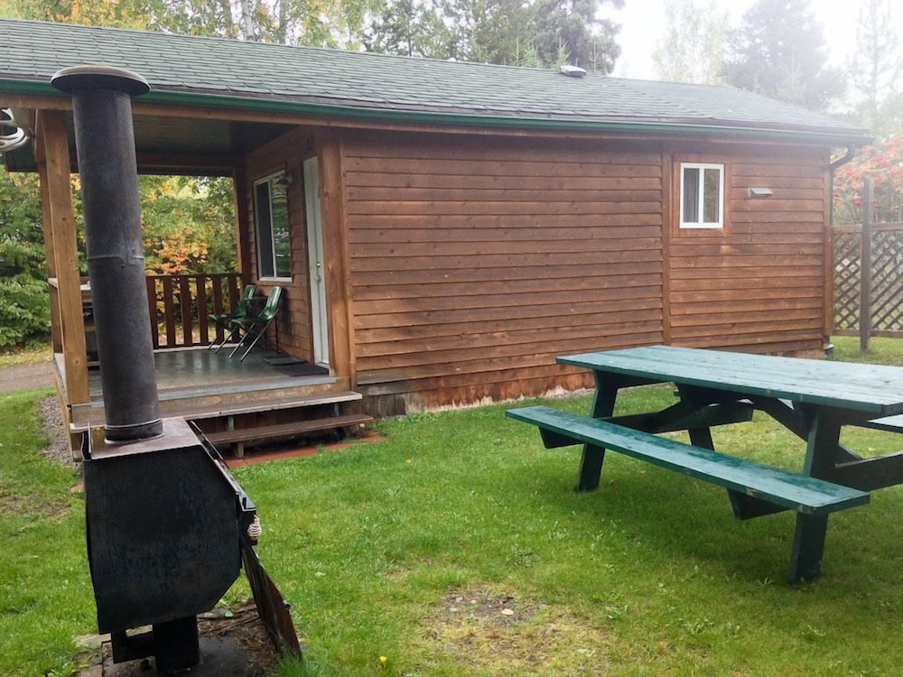 Basic Cabin photo 2