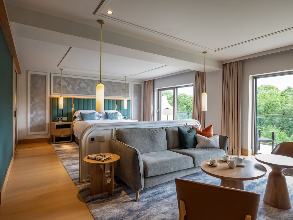 Golfside Signature Suite