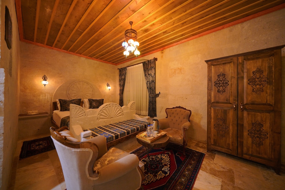 Nazende Hammam Jacuzzi Cave Suite - Photo 39