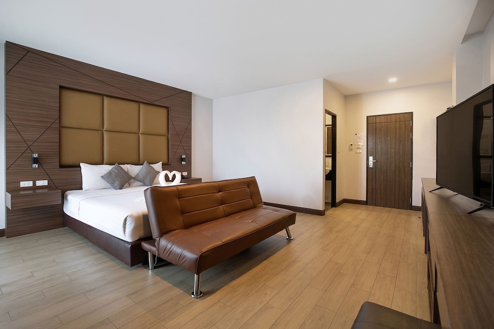 Grand Deluxe City View - Photo 1