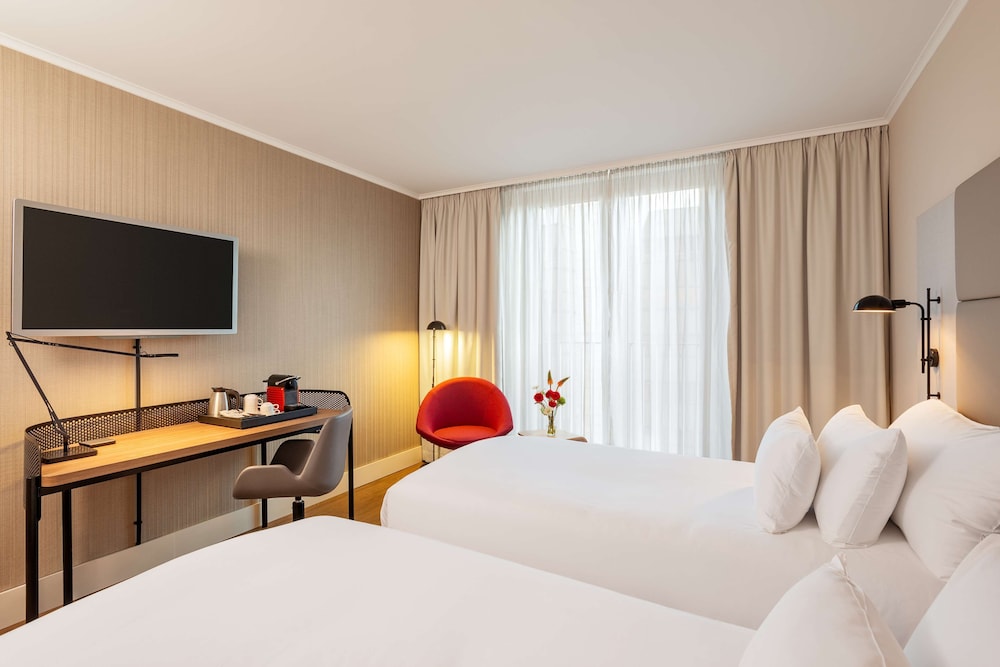 Premium Room - Photo 5