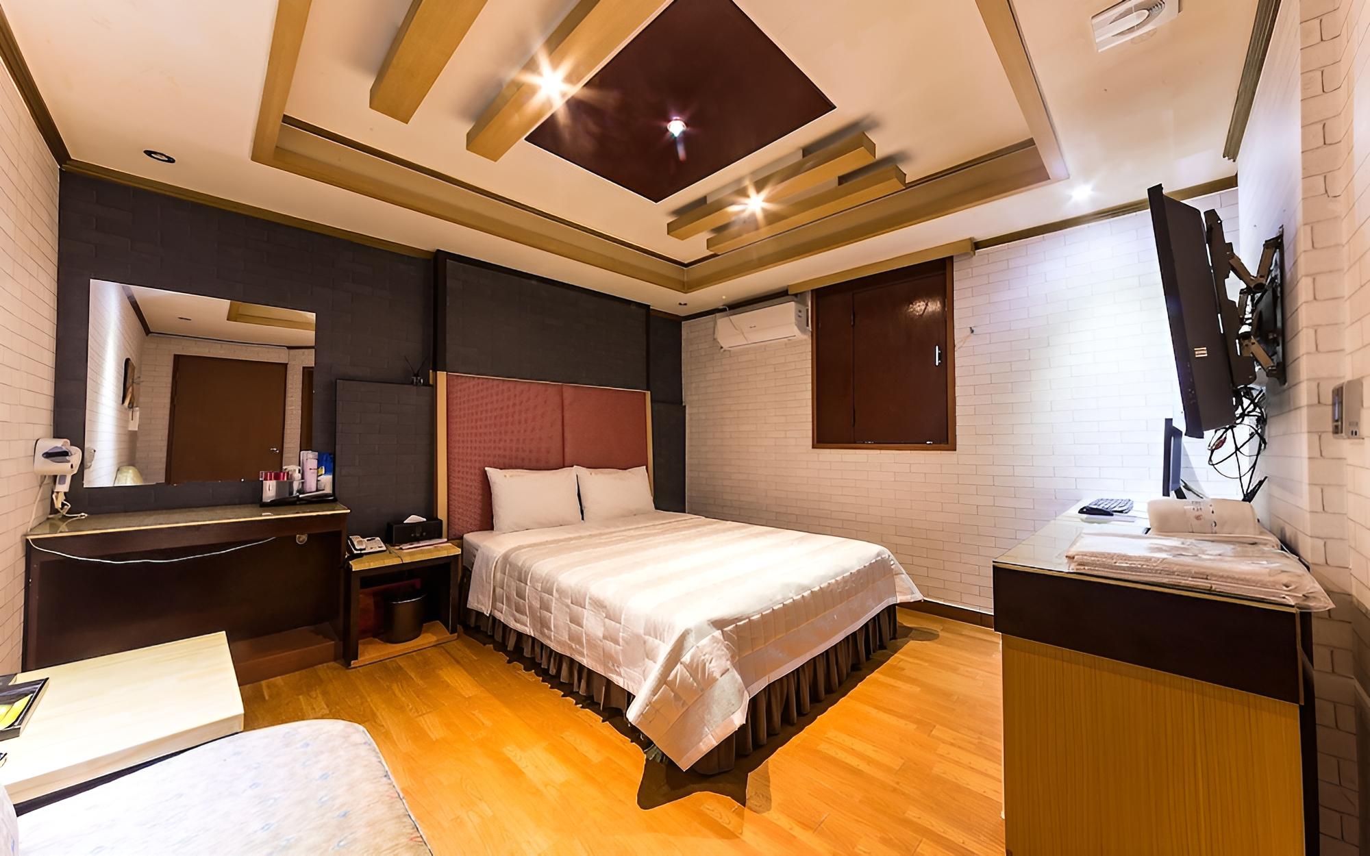 Room (Semi-Special Room) photo 2