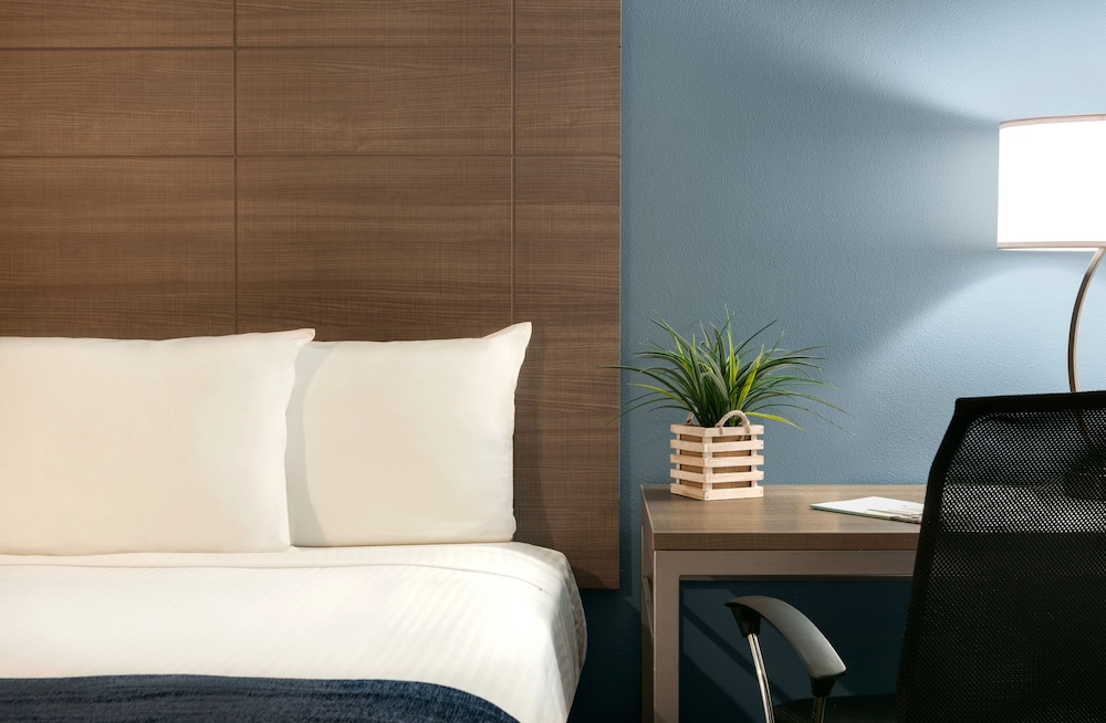 Deluxe Room - Photo 4