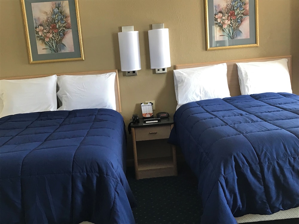 Standard Room, 2 Queen Beds