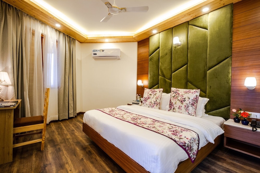 Luxury Room photo 2