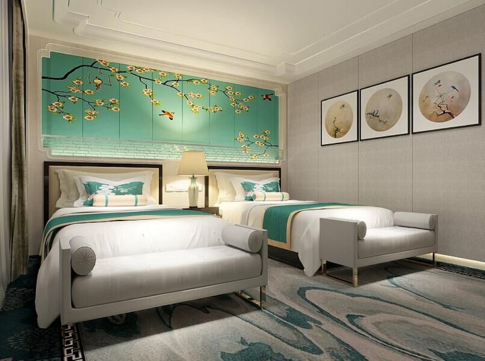 Exclusive Deluxe Room A - Photo 2