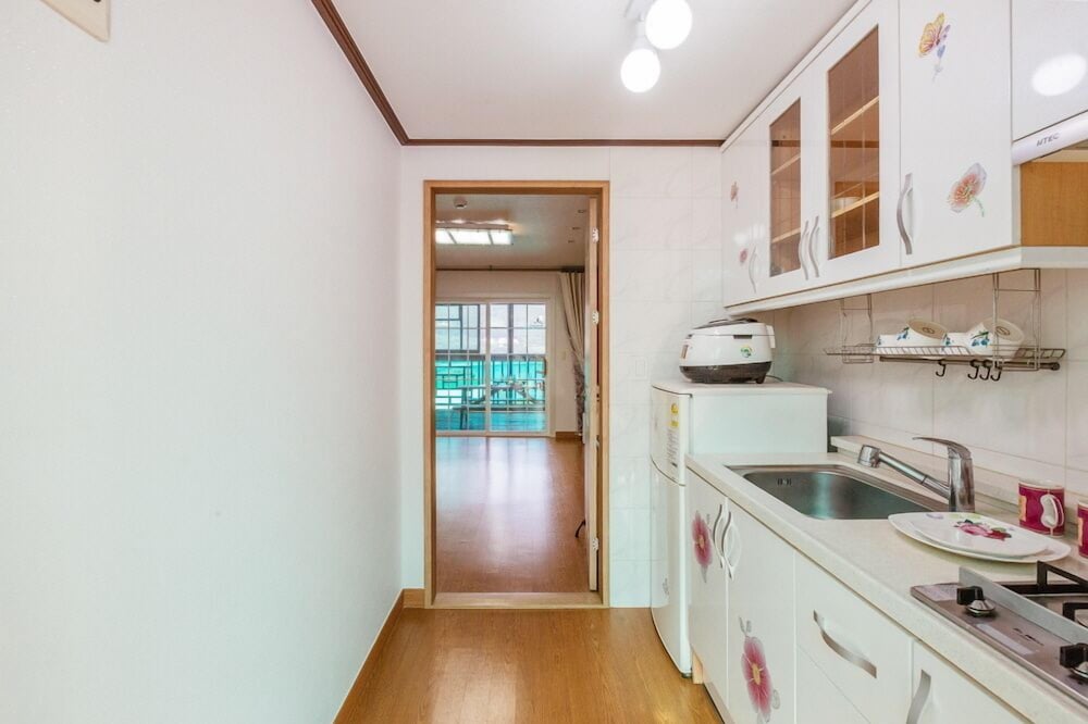 Room (Rose) - Photo 4