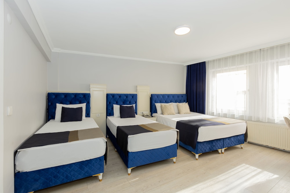 Standard Quadruple Room photo 1