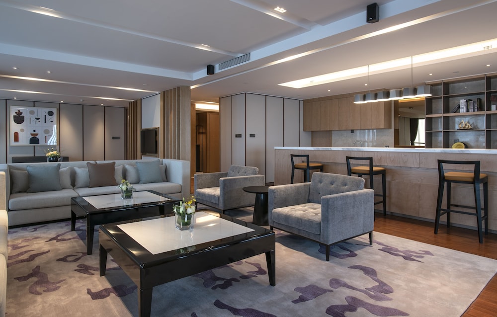 Presidential Suite photo 3