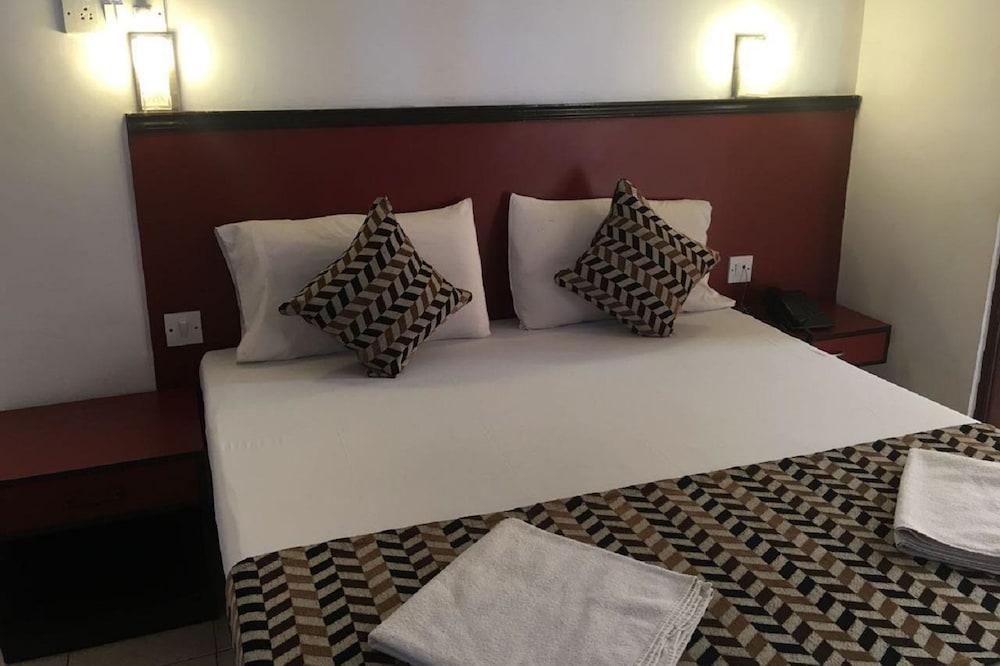 Basic Double Room, 1 Double Bed