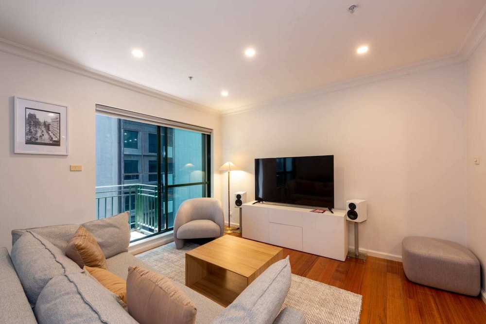 Basic Apartment