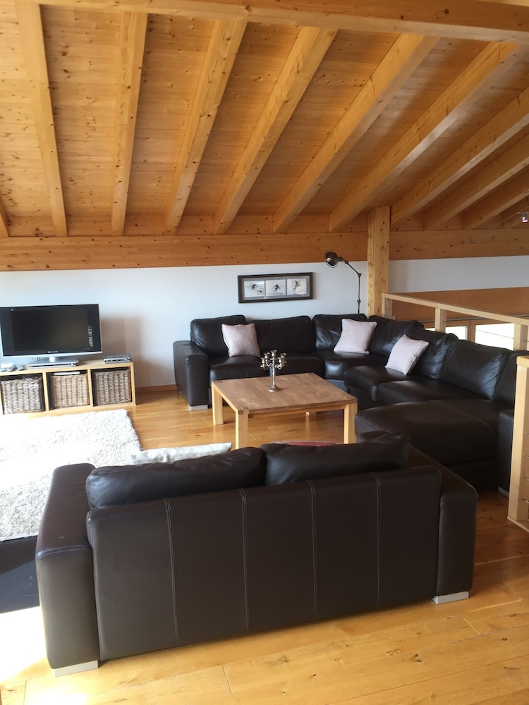 Luxury Chalet photo 2