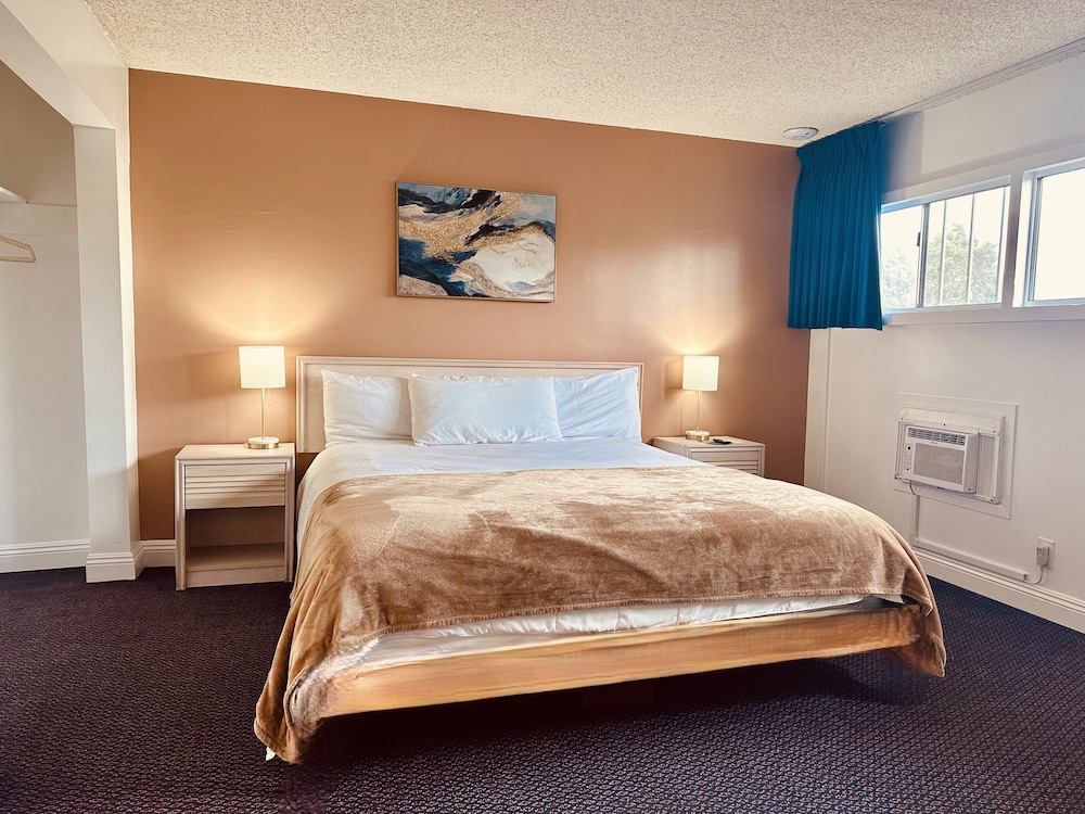 Basic Room photo 2