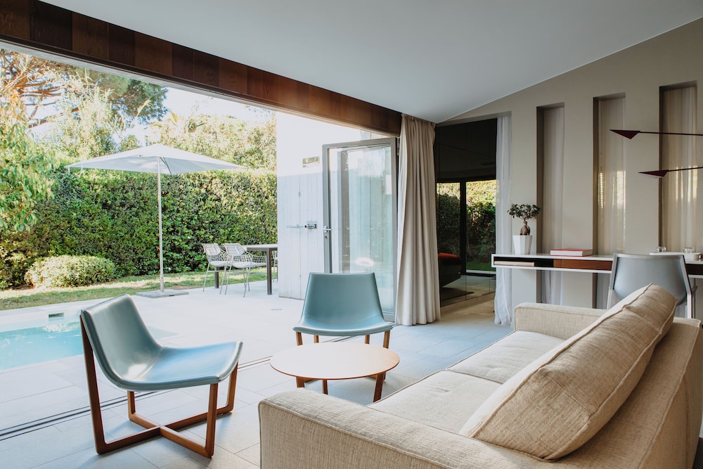 Suite (Villa-Style) - Photo 11