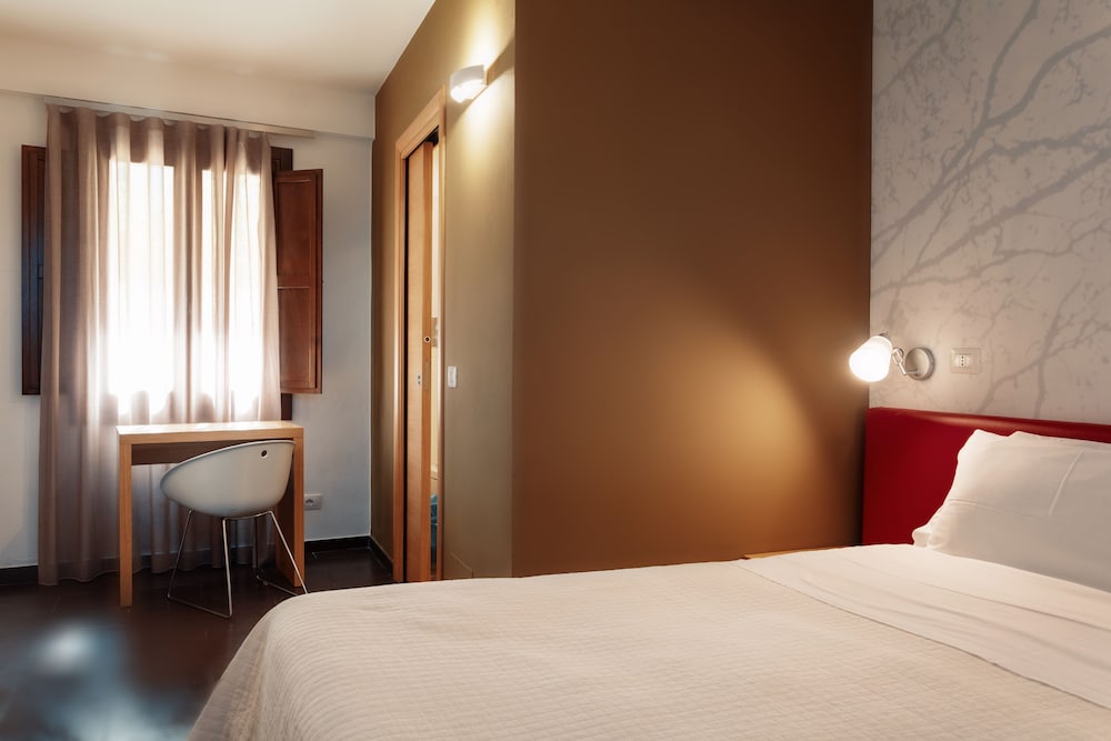 Classic Double or Twin Room, 1 Bedroom photo 2