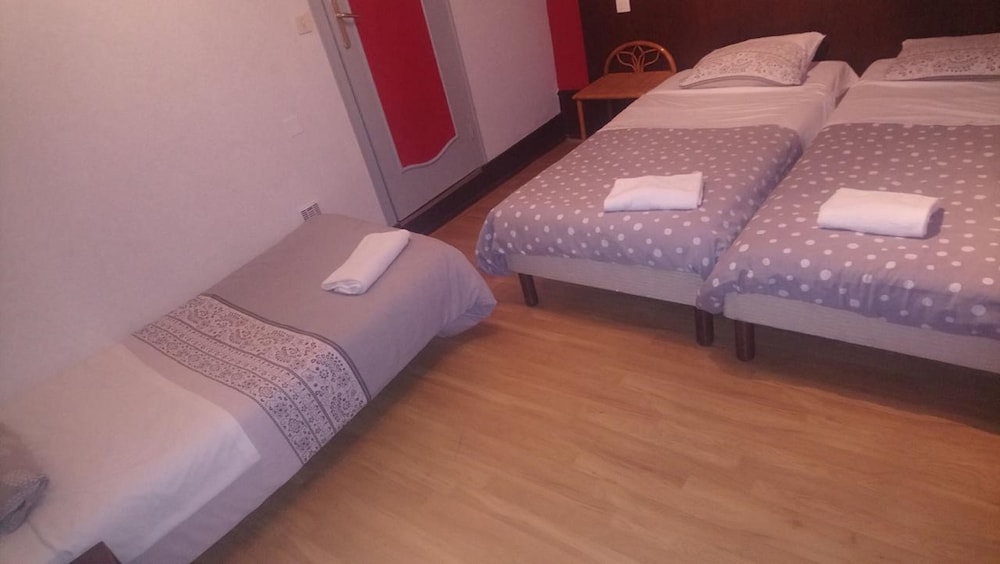 Triple Room, Courtyard View