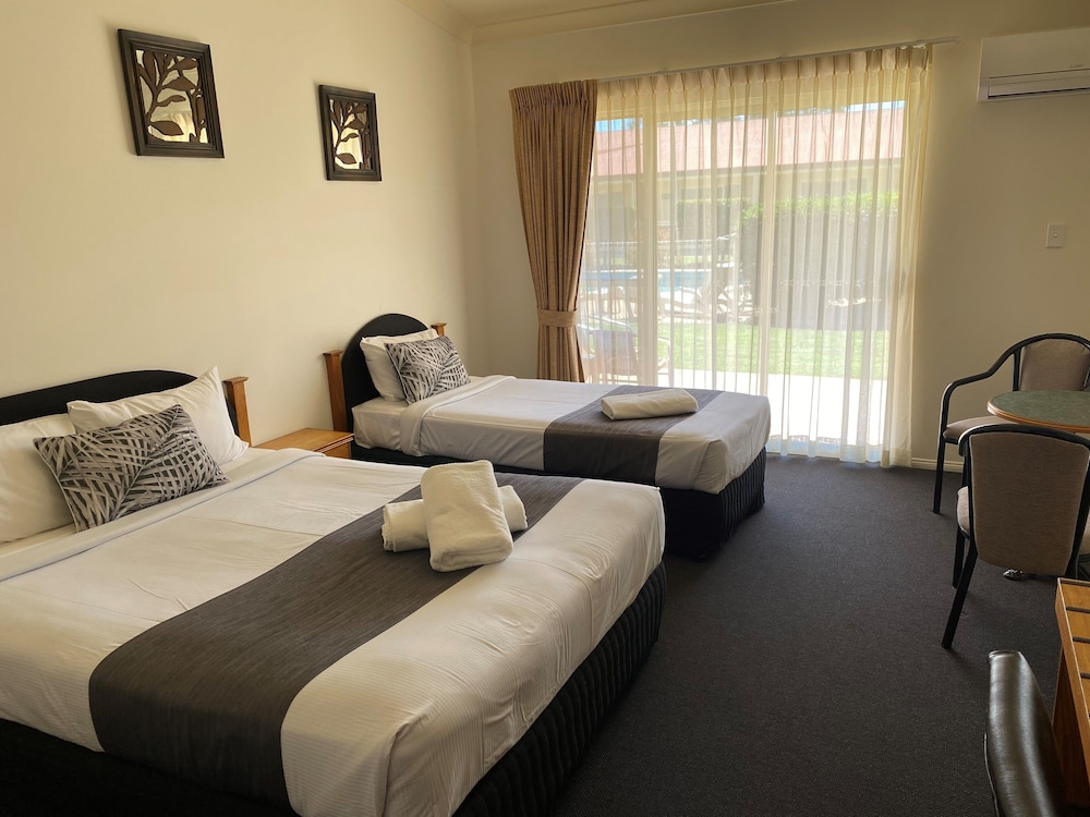 Standard Room photo 1