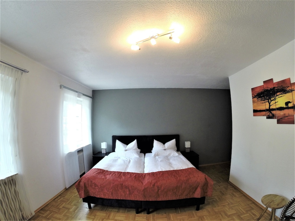 Standard Double Room, Private Bathroom photo 2