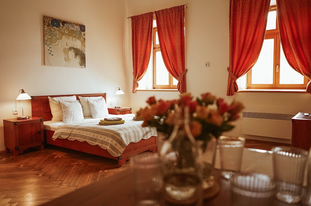 Comfort Single Room, 1 Bedroom, Kitchenette, Garden View