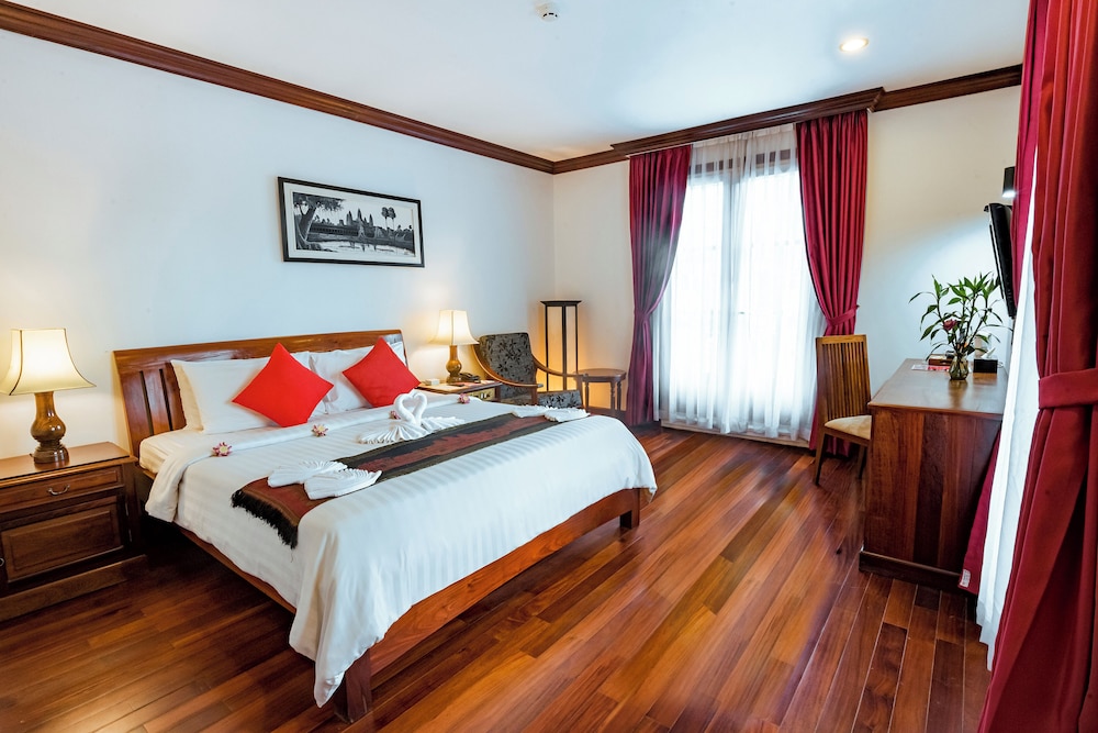 Deluxe Double Room, Pool View photo 1