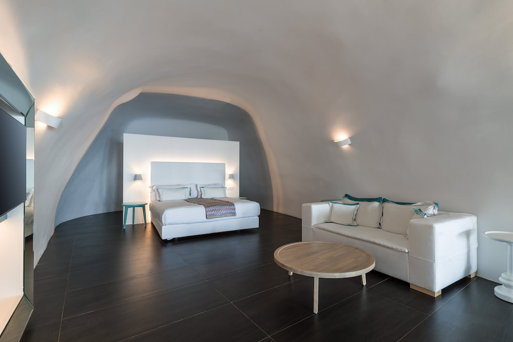 Suite, Private Pool, Sea View - Photo 1