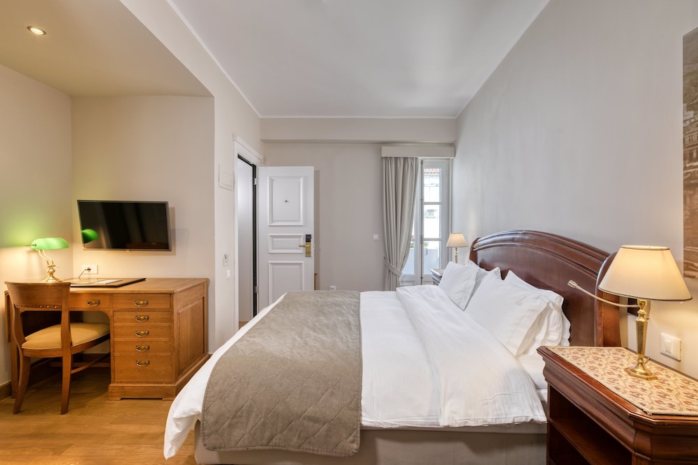 Superior Room, Balcony - Photo 6