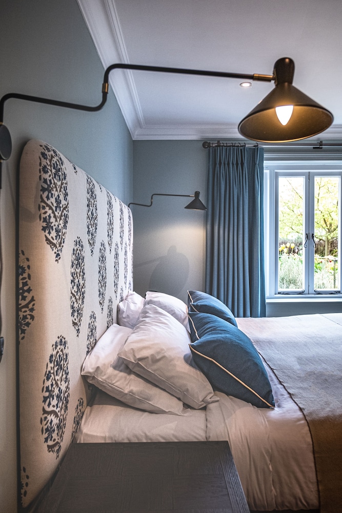 Superior Double or Twin Room - Photo 3