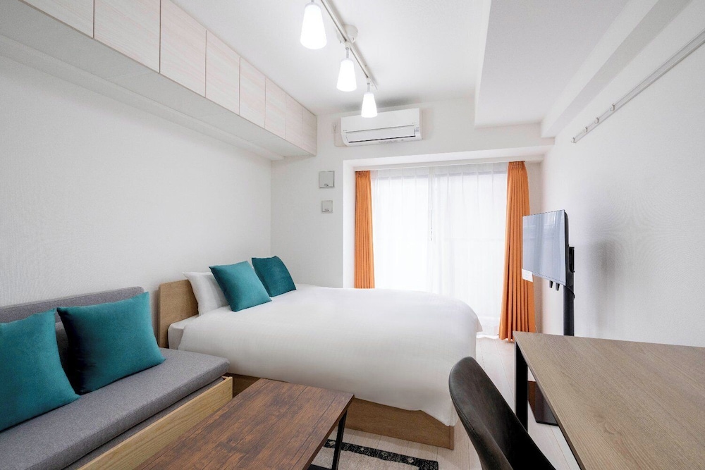 Basic Apartment, Non Smoking (405) photo 2