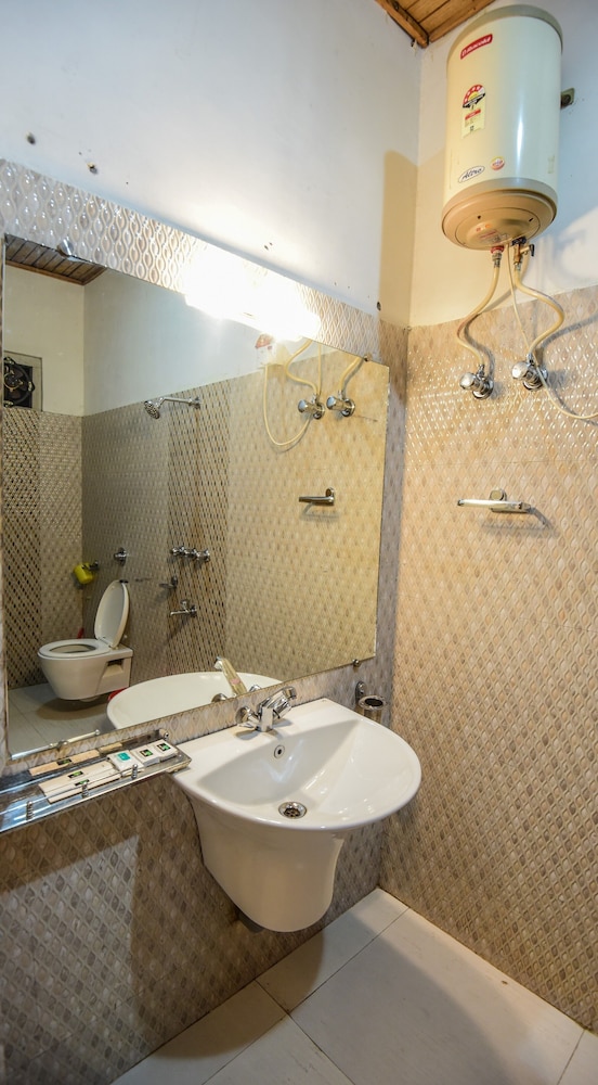 Classic Room - Photo 3