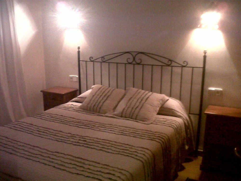 Standard Apartment, 2 Bedrooms, Annex Building photo 2