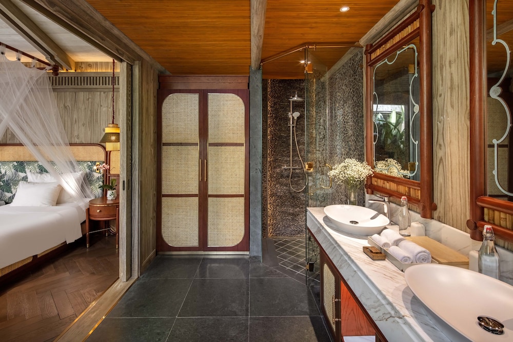 Riverfront Two-Bedroom Pool Villa - Photo 2