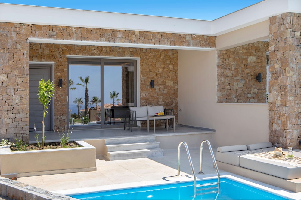 Prestige Villa 1-Bedroom Private Pool - Photo 5