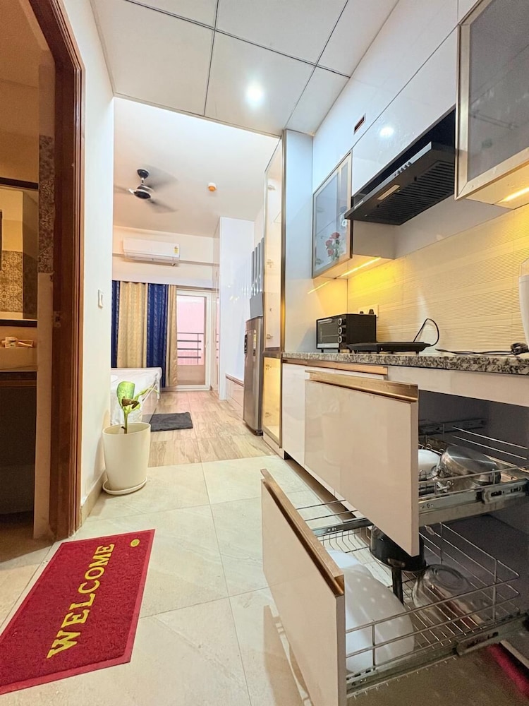 Deluxe Room, City View