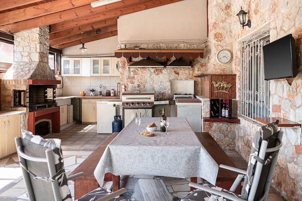 Cottage House photo 2