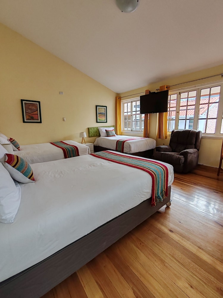 Family Triple Room photo 3