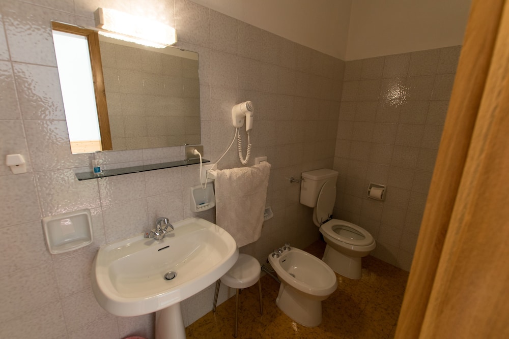 Standard Single Room photo 3