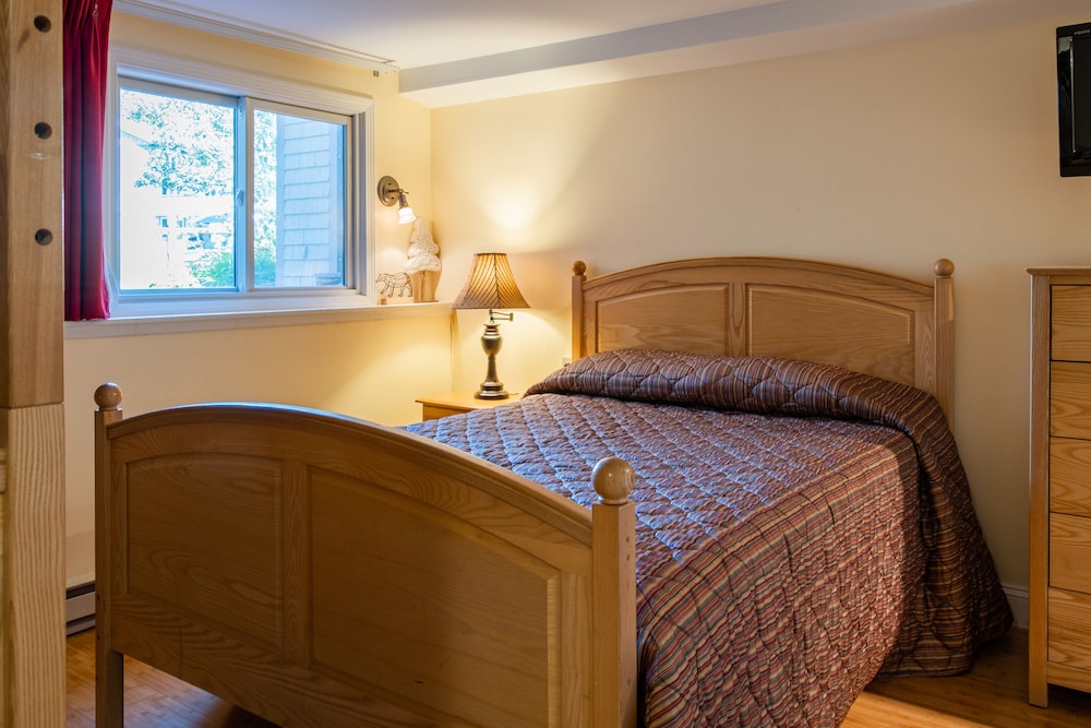 Standard Condo, 1 Bedroom, Kitchen