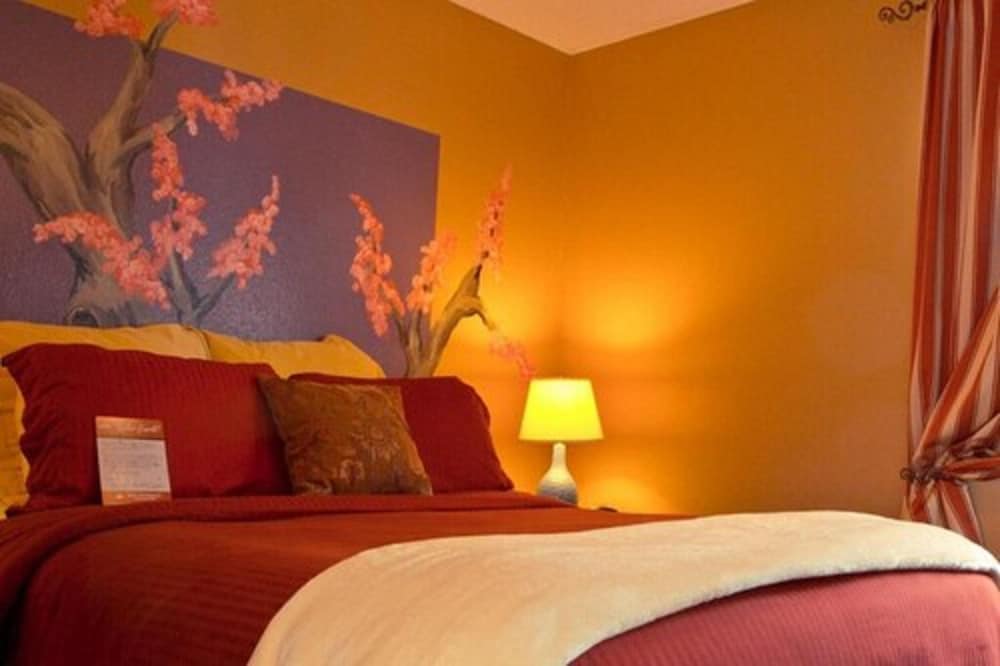 Superior Room, 1 Queen Bed, City View photo 3
