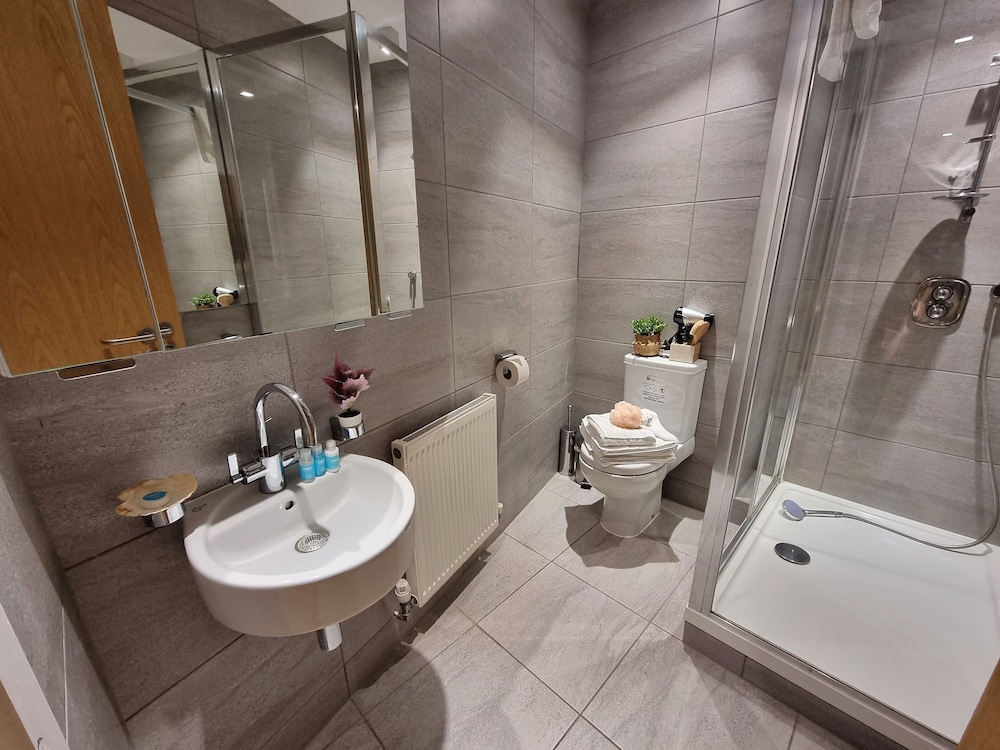 Premium Penthouse, 1 Bedroom, Balcony, City View photo 2