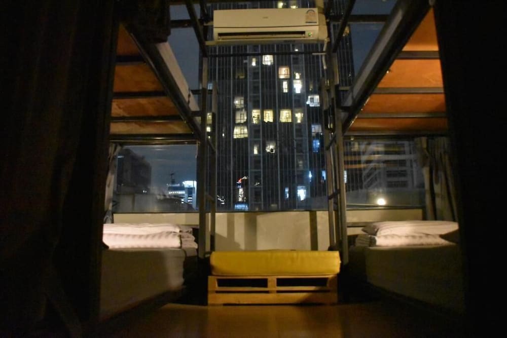 Classic Shared Dormitory, City View photo 1