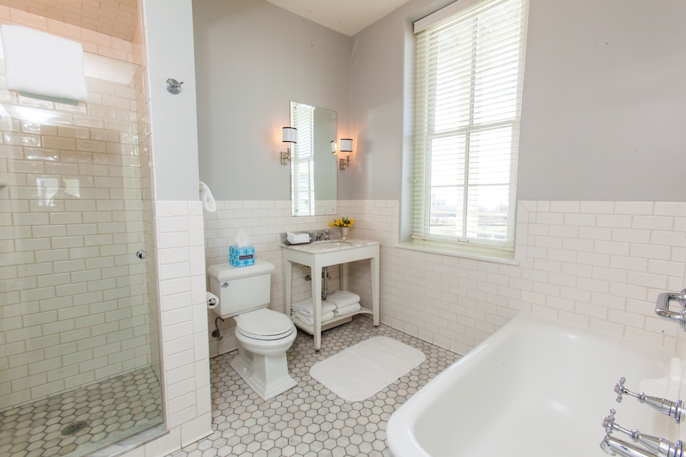 Junior Suite, Ocean View (Ocean Side) photo 2