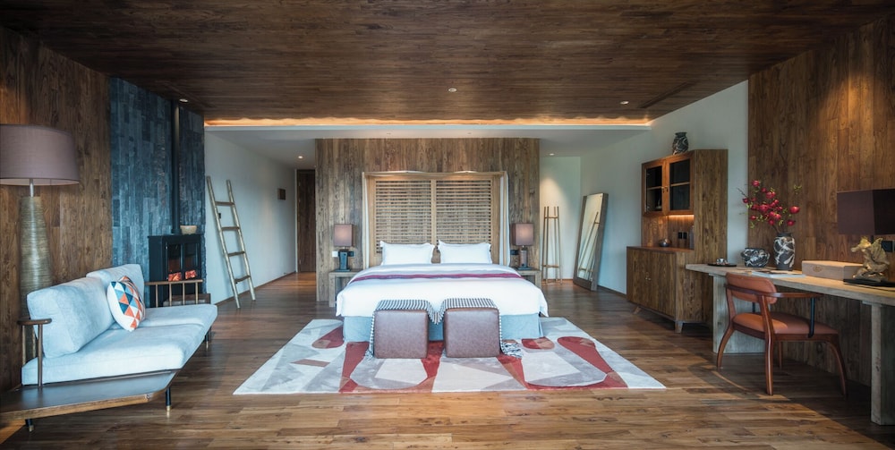 Luxury Double Room, Mountain View