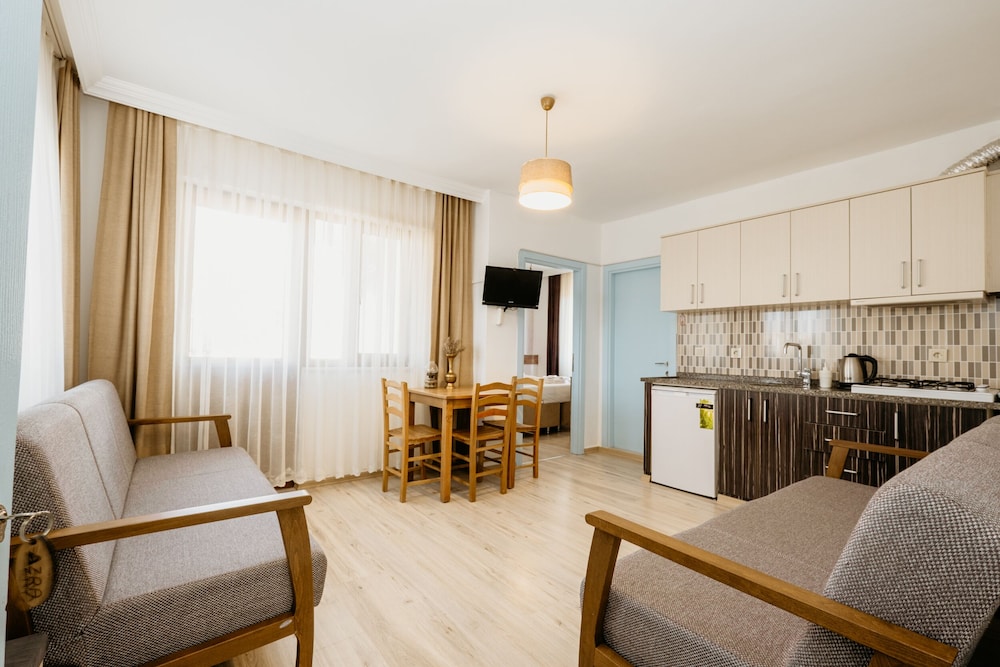 Deluxe Room, Kitchen, City View photo 1