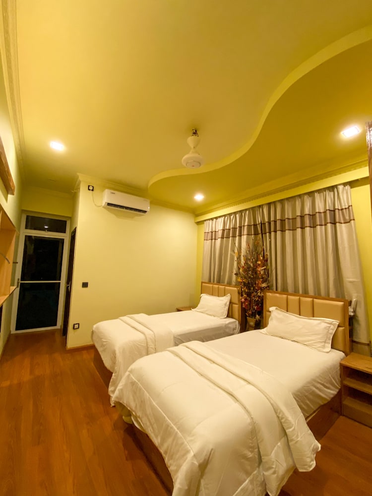 Family Connecting Room