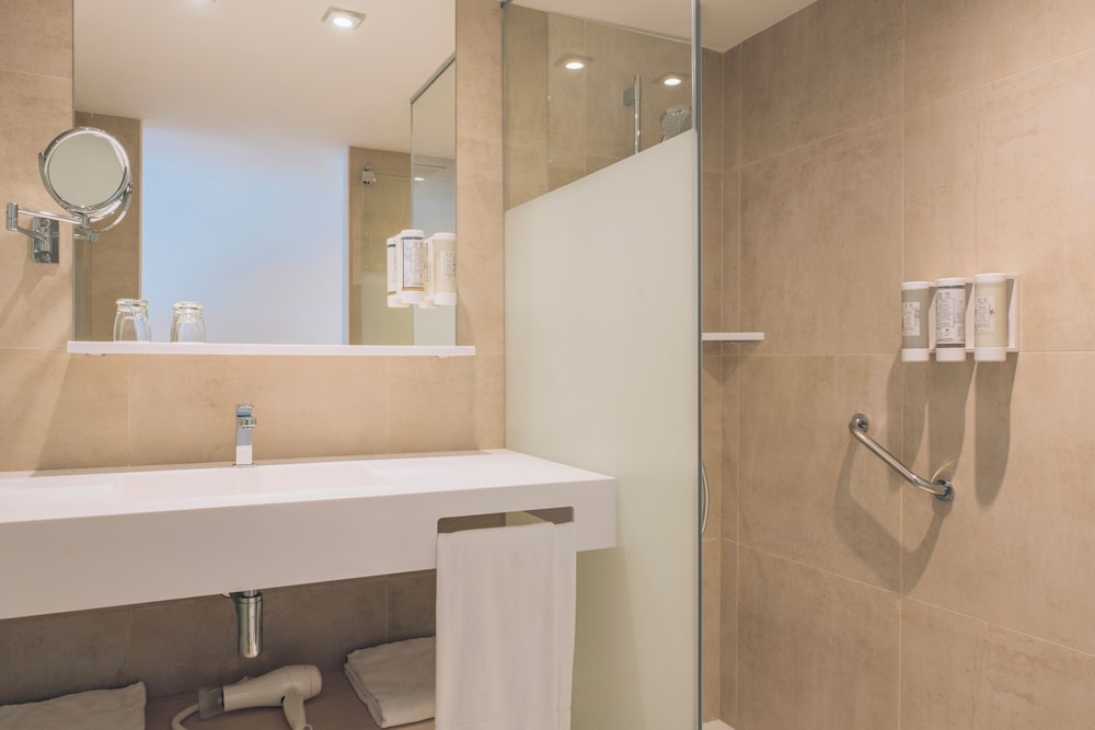 Double Room, Sea View (Priority Location) - Photo 4